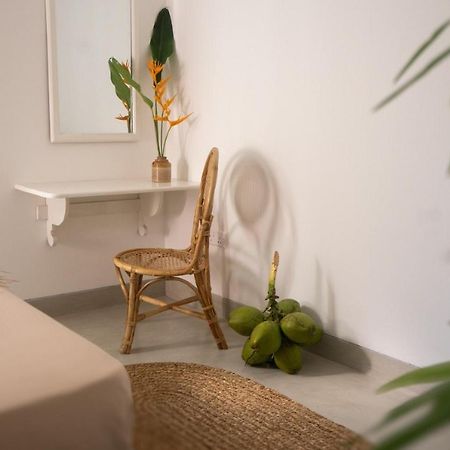 Water'S Edge Villa 阿杭格默 外观 照片
